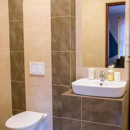 Bed & Breakfast Goscinne U Meresa Zywiec