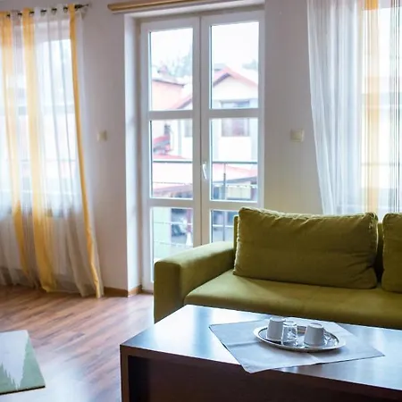 Bed and breakfast Goscinne U Meresa Żywiec