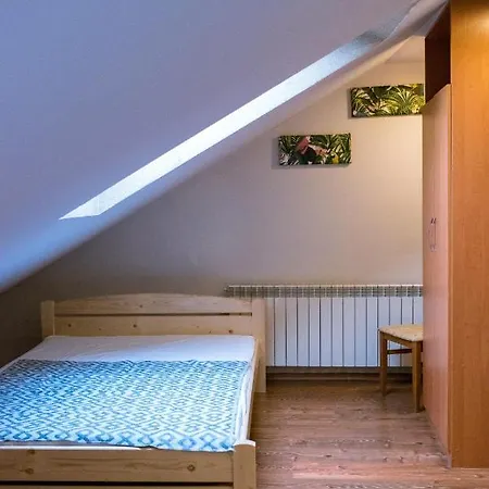 Bed & Breakfast Goscinne U Meresa 3*