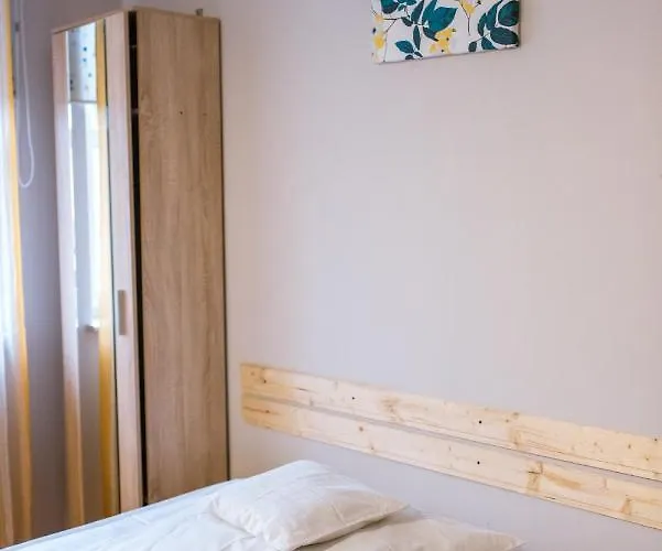 Bed & Breakfast Goscinne U Meresa Zywiec